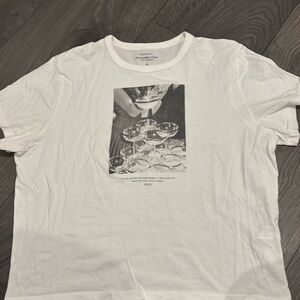 Abercrombie & Fitch skimming tee